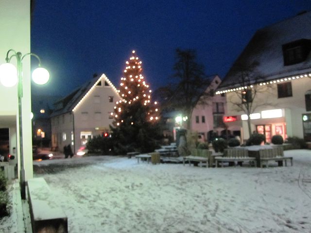 k-weihnachtsbaum-marktplatz-002.JPG