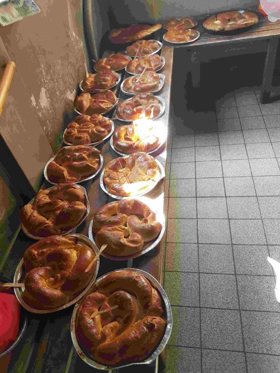 Sommerferienprogramm – Backen im Backhaus