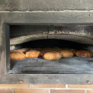 Brotbacken für Bauernmarkt am 23./24.Juni 2023