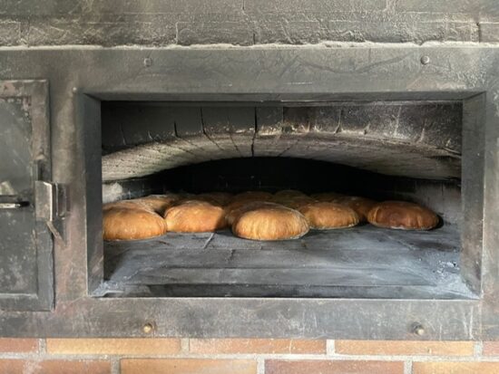 Brotbacken für Bauernmarkt am 23./24.Juni 2023