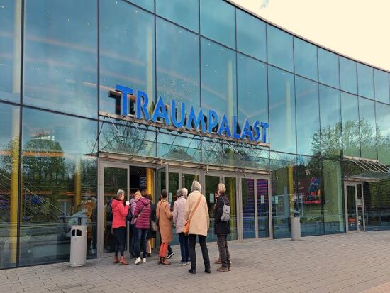 Spannende Einblicke hinter die Kulissen des Traumpalastes Leonberg
