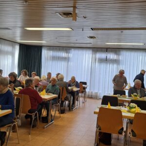 Kaffenachmittag mit Mundartvortrag in Maichingen
